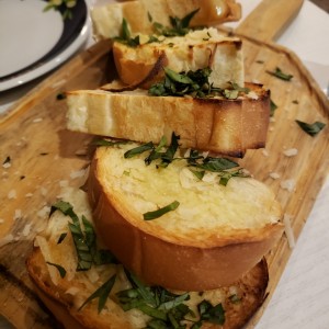 Pan de Ajo