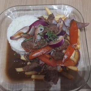 lomo saltado