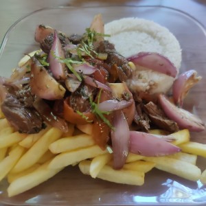 lomo saltado