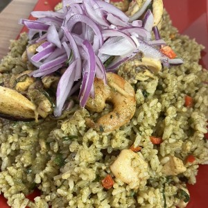 Arroz verde con marisco