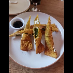 Wantones de Espinaca con Queso Crema, una exquisitez! No dejen de probarlos!
