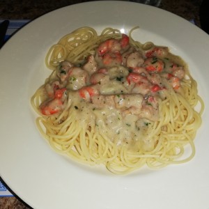 spaguetti con camarones