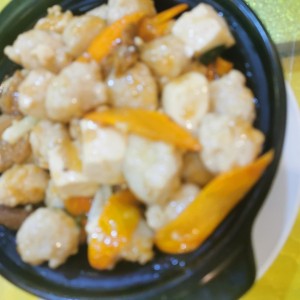 Cazuela de Bolita de Pescado con tofu blanco?