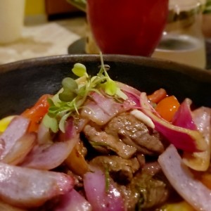 UDON CON LOMO SALTADO