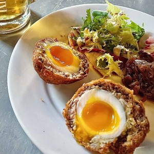 Entradas - Scotch Egg