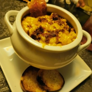 Platos fuertes - Stout Mac & Cheese