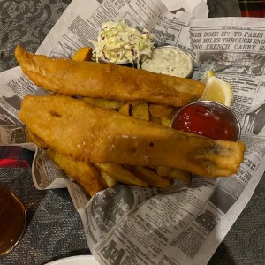 Platos fuertes - Fish and chips