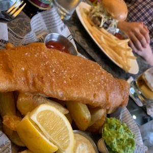 Platos fuertes - Fish and chips