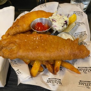 Platos fuertes - Fish and chips