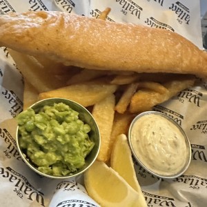 Platos fuertes - Fish and chips