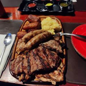 Nuestra Parrilla - Parrillada Pampa