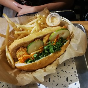 banh mi de camarones 