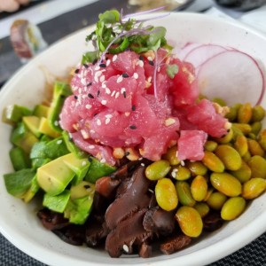 Sushi Bar - Tuna Poke