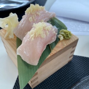 Niguiri Hamachi