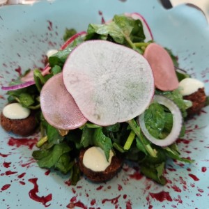 Greens - Ensalada Brutto