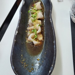 Crudo de Withe Tuna