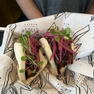 Small Eats - Cochinillo Buns