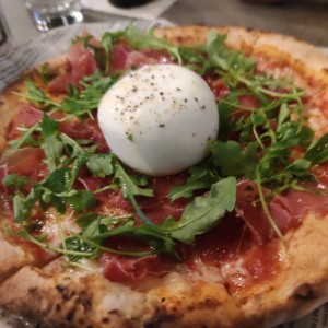 Burrata Pizza