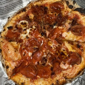 Pizza 90s Pepperoni bacon y miel