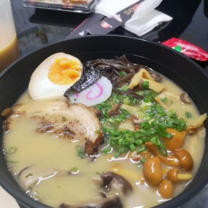 karai tonkotsu