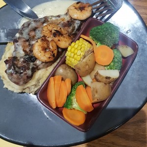 Shrimp 'N Parmesan Sirloin