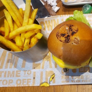 Real Burgers - Cheese Burger