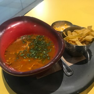 sopa de tortilla 