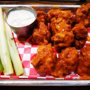 bonless wings salda buffalo