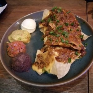 SMALL PLATES - Nachos Tex Mex