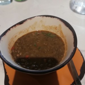 Sopa de lentejas 