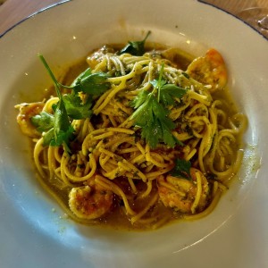 Fetuccini Aglio, Olio E Gamberetti