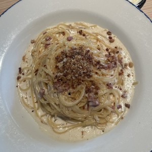 Spaghetti Alfredo e Prosciutto