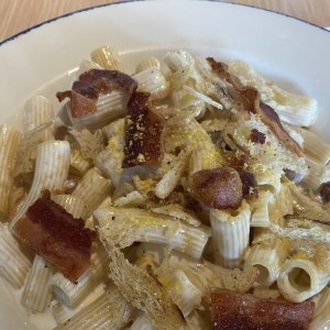 Rigatoni Ni Carbonara Ni Alfredo