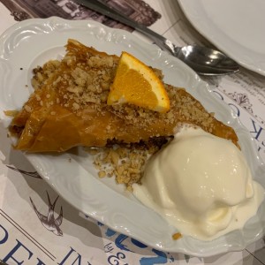 POSTRES - BAKLAVA