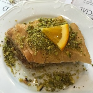 POSTRES - BAKLAVA