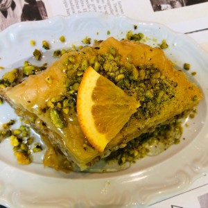 POSTRES - BAKLAVA