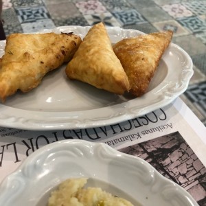 empanadas de queso