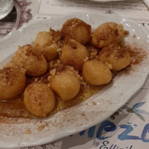 POSTRES - LOUKOUMADES