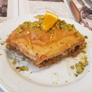 POSTRES - BAKLAVA