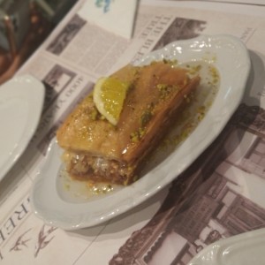 POSTRES - BAKLAVA