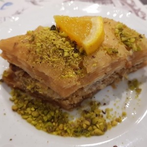 POSTRES - BAKLAVA