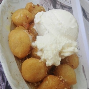 POSTRES - LOUKOUMADES