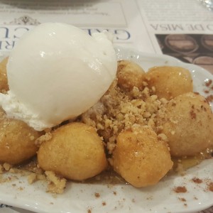 POSTRES - LOUKOUMADES