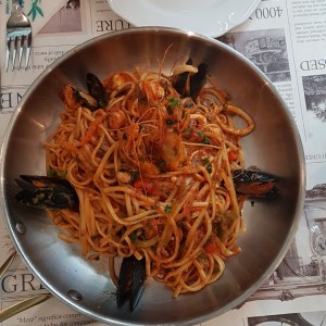 fetuccini con Mariscos