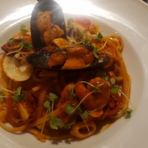 Linguini Fruti di Mare