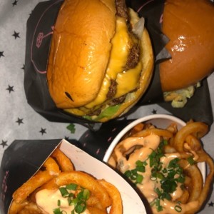 doble burger + curly fries