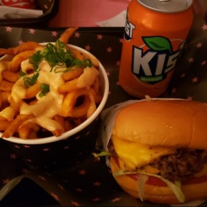 Doble Cheeseburger y Curly Fries