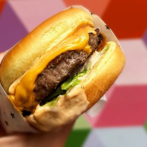 Classic Cheeseburger - Sencilla