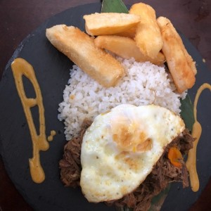 ropa vieja a lo macho 