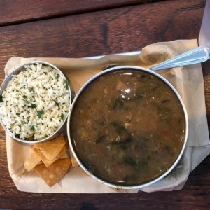 sopa de pescado grande